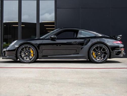 2014 Porsche 911 Turbo S