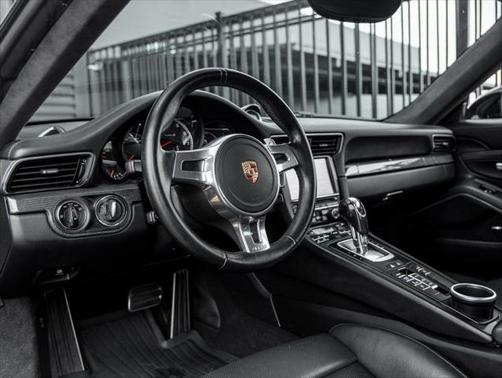 2014 Porsche 911 Turbo S