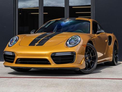 2018 Porsche 911 Turbo S