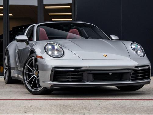 2022 Porsche 911 Targa 4
