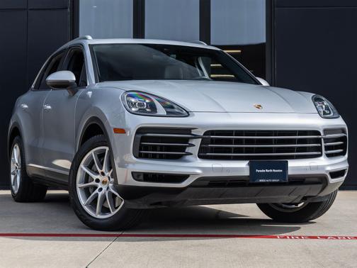 Rhodium Silver Metallic 2019 Porsche Cayenne S