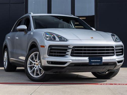 Rhodium Silver Metallic 2019 Porsche Cayenne S