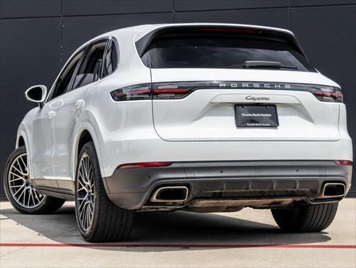 2022 Porsche Cayenne