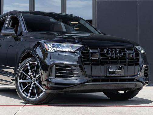 2021 Audi Q7 55 Prestige