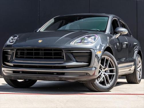 2022 Porsche Macan Base