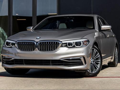 2019 BMW 540 540i