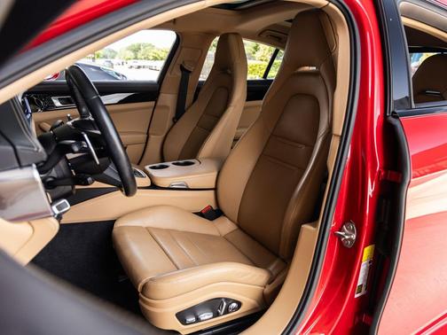 Carmine Red 2021 Porsche Panamera