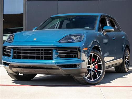 2024 Porsche Cayenne S