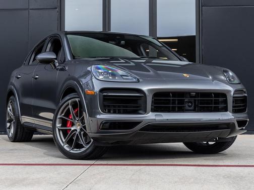 2023 Porsche Cayenne GTS
