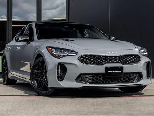 2022 Kia Stinger GT2