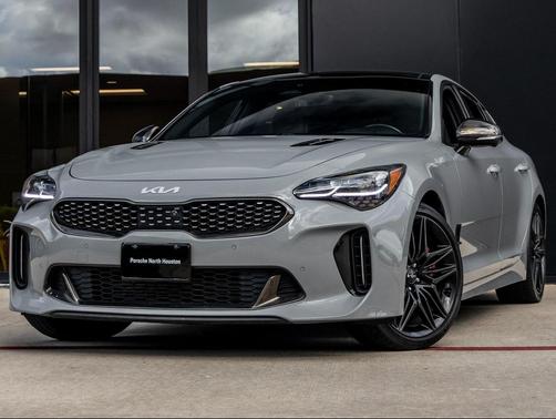 2022 Kia Stinger GT2