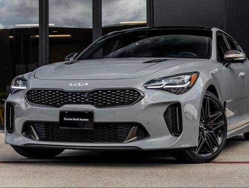 2022 Kia Stinger GT2