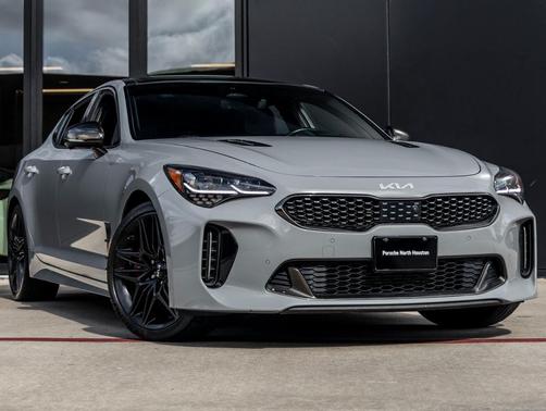 2022 Kia Stinger GT2