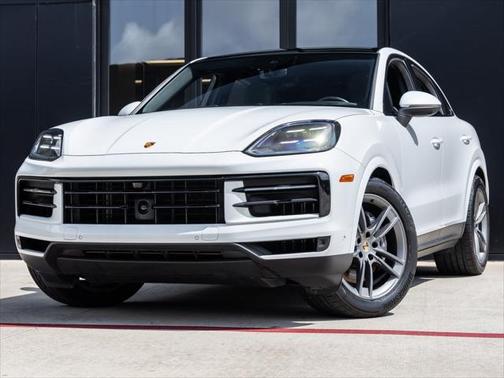 2024 Porsche Cayenne Base (Tiptronic)
