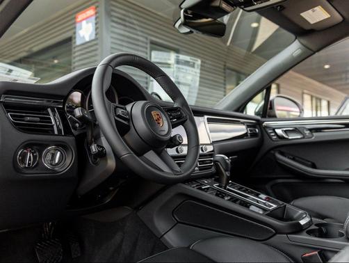 2026 Porsche Macan T