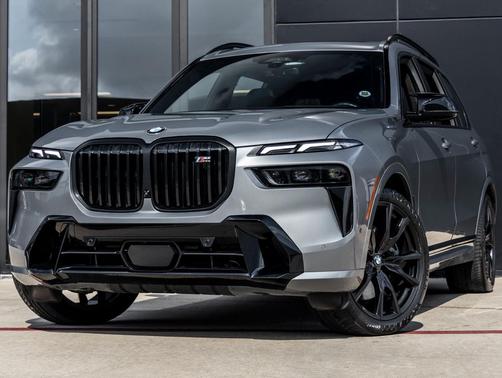 2025 BMW X7 M60i
