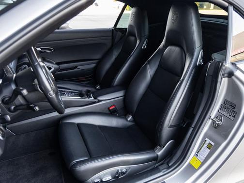 2013 Porsche 911 Carrera