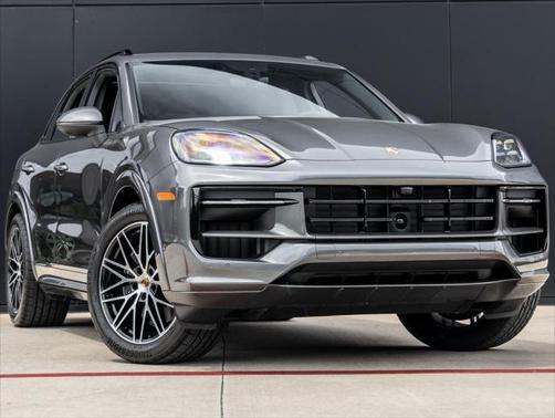 2025 Porsche Cayenne