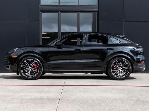 2026 Porsche Cayenne S