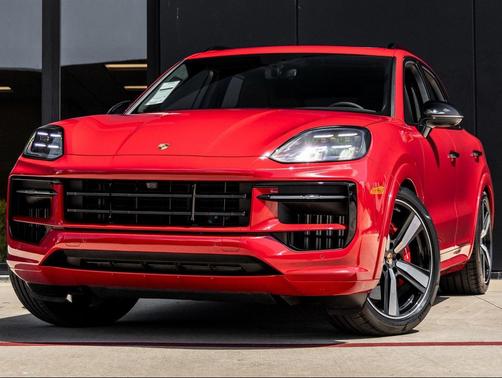 2025 Porsche Cayenne GTS