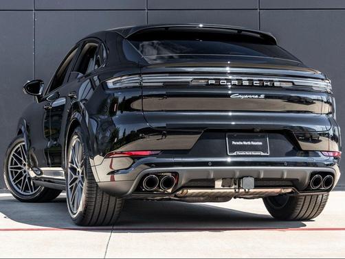 2026 Porsche Cayenne S