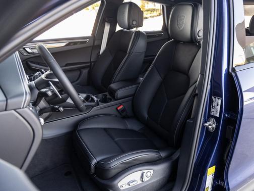 2026 Porsche Macan T