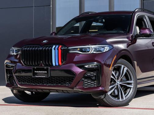 2021 BMW X7 M50i