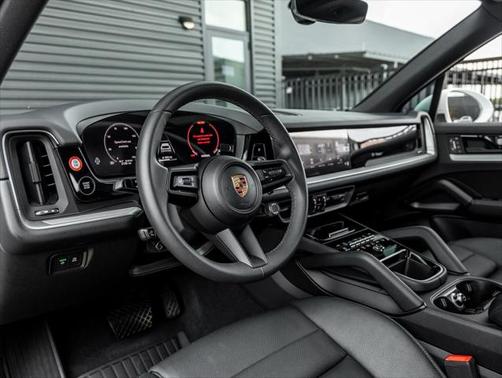 2025 Porsche Cayenne