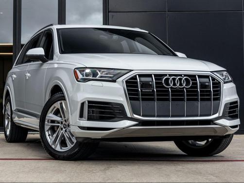2021 Audi Q7 55 Premium Plus