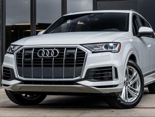 2021 Audi Q7 55 Premium Plus