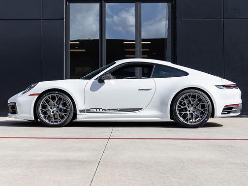 2024 Porsche 911 Carrera T