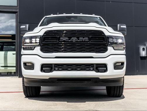2023 RAM 2500 Limited Mega Cab 4x4 6'4' Box