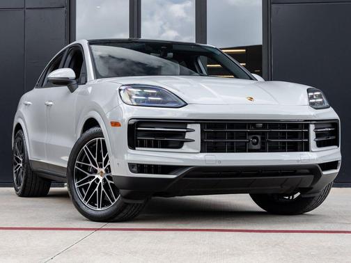 Chalk 2026 Porsche Cayenne Cayenne