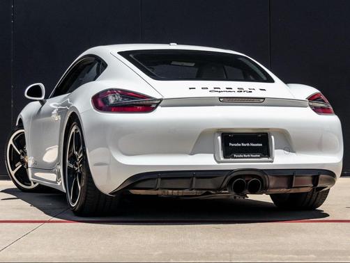 White 2015 Porsche Cayman GTS
