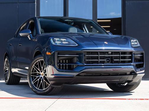 Algarve Blue Metallic 2026 Porsche Cayenne Cayenne
