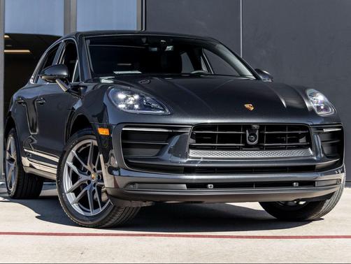 2026 Porsche Macan 