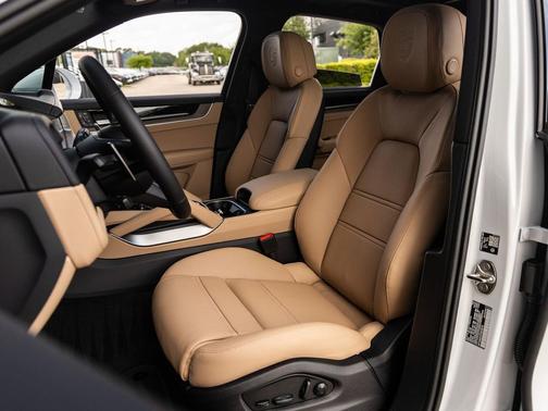 2026 Porsche Cayenne Cayenne S E-Hybrid