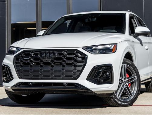 2024 Audi Q5 e 55 S line Premium Plus