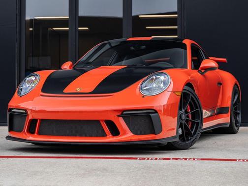 Lava Orange 2018 Porsche 911 GT3