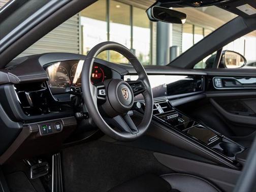 2025 Porsche Panamera