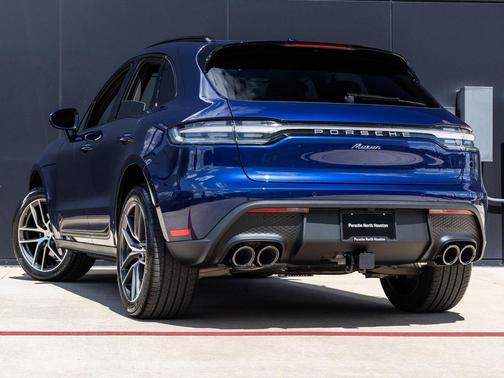 2026 Porsche Macan 
