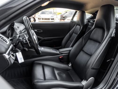 Jet Black Metallic 2016 Porsche Cayman