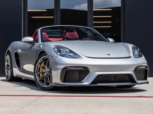 2022 Porsche 718 Spyder Base