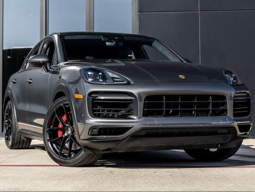 2022 Porsche Cayenne GTS