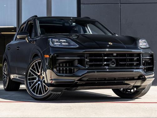 2026 Porsche Cayenne GTS
