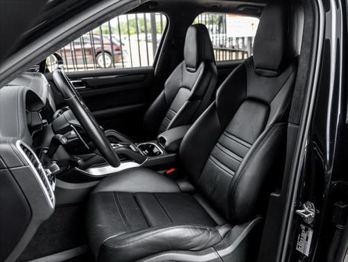 2019 Porsche Cayenne Turbo