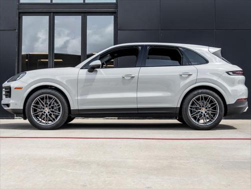 2025 Porsche Cayenne