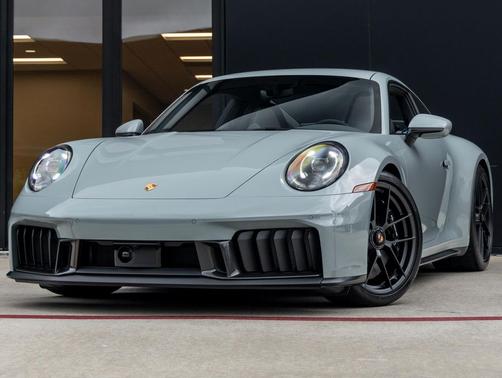 2026 Porsche 911 Carrera GTS