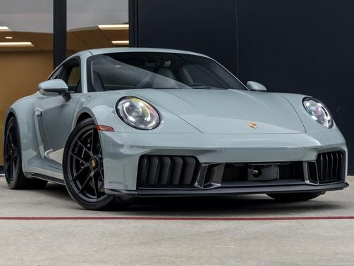 2026 Porsche 911 Carrera GTS