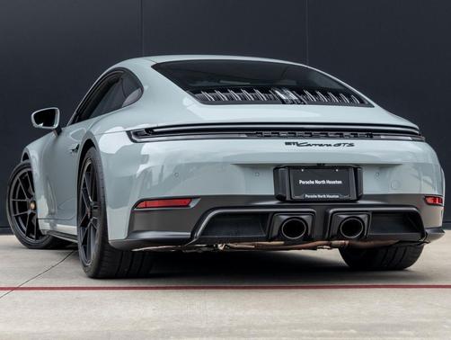 2026 Porsche 911 Carrera GTS